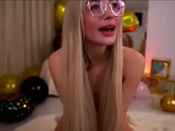 Kyliejoyce  live sex cam
