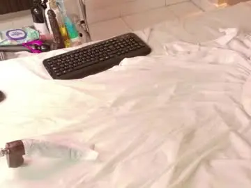 Leodovina_16  live sex cam