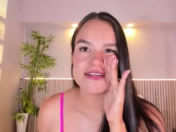 Luciemillerr  live sex cam