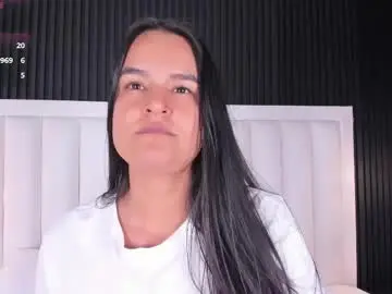 Luciemillerr  live sex cam