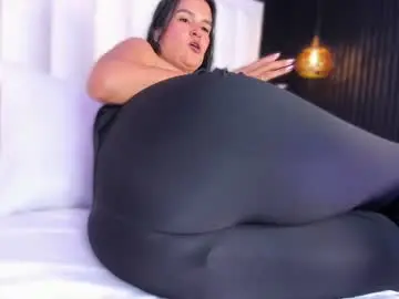 Luciemillerr  live sex cam