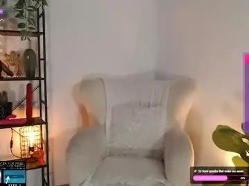 Lucylia_  live sex cam