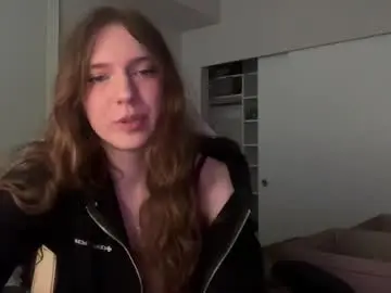 Lunasnows  live sex cam