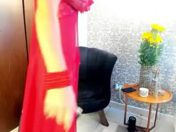 Mabelsaravia  live sex cam