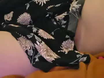 Pennylovedove  live sex cam
