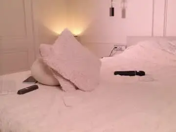 Rinassecret  live sex cam
