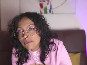 Sakuraanduchira  live sex cam
