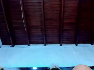 Valtira_nova  live sex cam