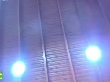 Valtira_nova  live sex cam