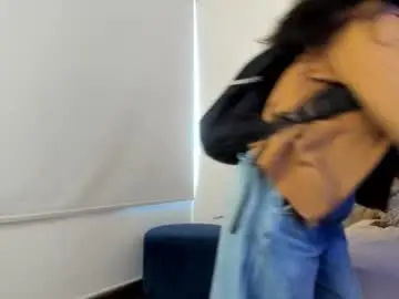 Violet_nova1  live sex cam