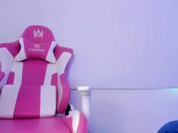 Violet_nova1  live sex cam