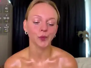Zellarayne  live sex cam