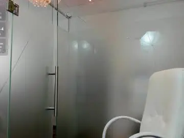 Ayumilove  live sex cam