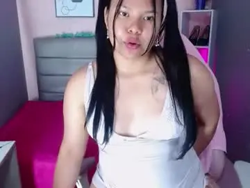 Calmaramseyres  live sex cam