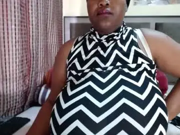 Darkbusty  live sex cam