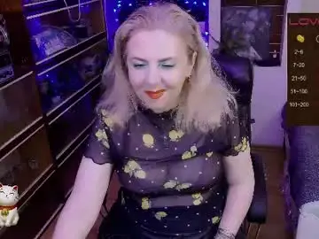 Delicecat  live sex cam