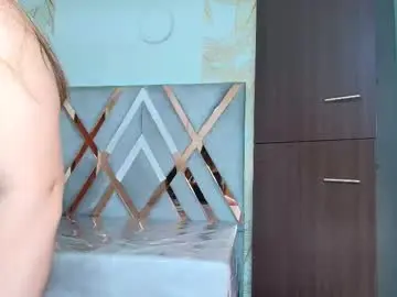 Estrella_gold23  live sex cam