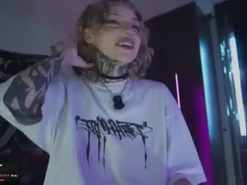 Hazellwitch  live sex cam
