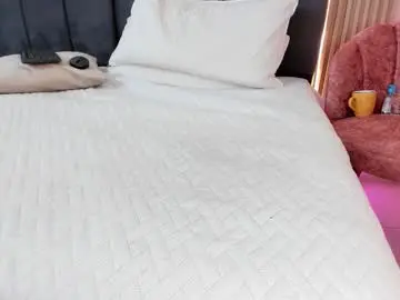 Iriscielo  live sex cam