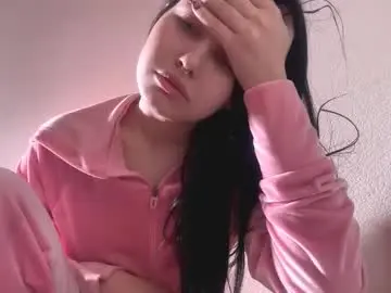 Krystinlefever  live sex cam