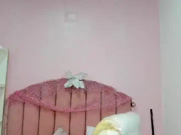 Littlesofii  live sex cam