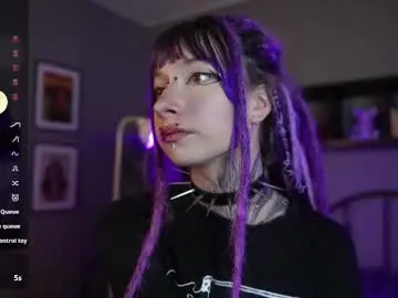 Nyx_dolll  live sex cam