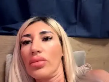 Saradesiree1  live sex cam