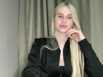 Shyfox02  live sex cam