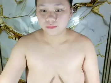 Avery_7  live sex cam