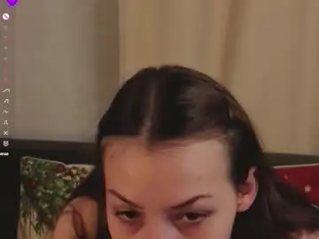 Blushinbloom  live sex cam