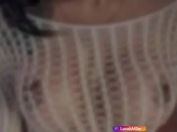 Goodlunahh  live sex cam