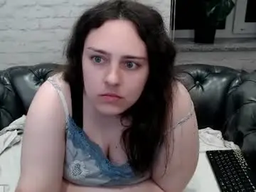 Hellen_miller__  live sex cam
