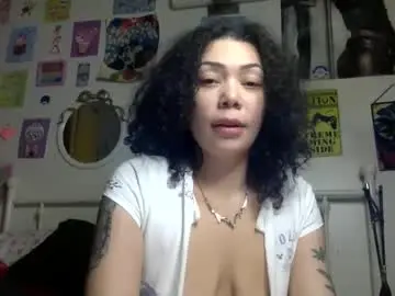 Honeyruby  live sex cam