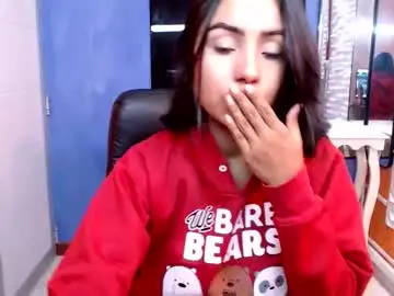 Julieta_fn  live sex cam