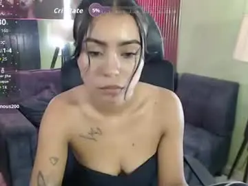 Julieta_fn  live sex cam
