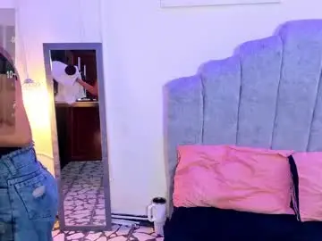 Lanna_brunette  live sex cam