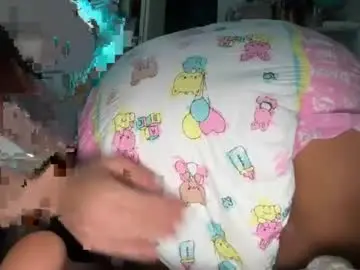 Lvosertwink  live sex cam