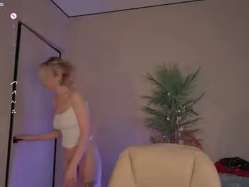 Mia_milagros  live sex cam