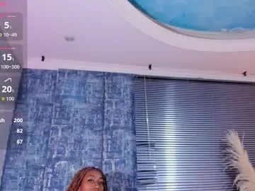 Nathalyleen  live sex cam