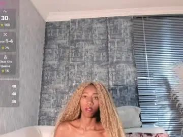 Nathalyleen  live sex cam