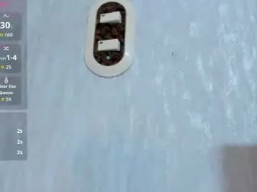 Nathalyleen  live sex cam