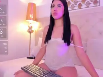 Nina_joyce  live sex cam