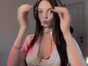 Shaynenazzaro  live sex cam