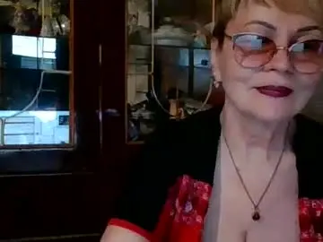 Sophieburnsx  live sex cam