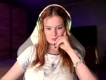 Upheavedwinning  live sex cam
