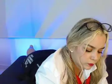 Violetarainn  live sex cam