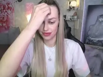 Yournickyadamidi  live sex cam