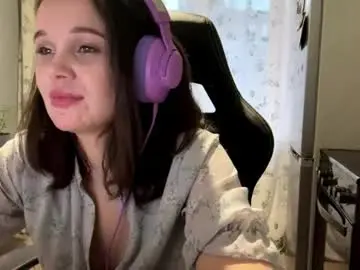 Adazenon  live sex cam
