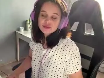 Adazenon  live sex cam