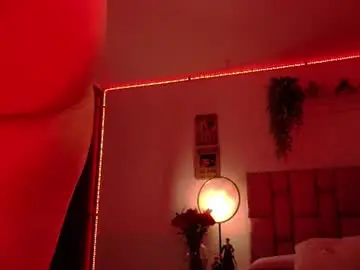 Albaandthayron  live sex cam